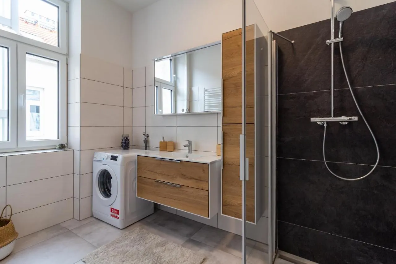 Cozy, Generous City Apartment - 10 Min To City-Centre - Contactless 24H Check-In Vienna Austria