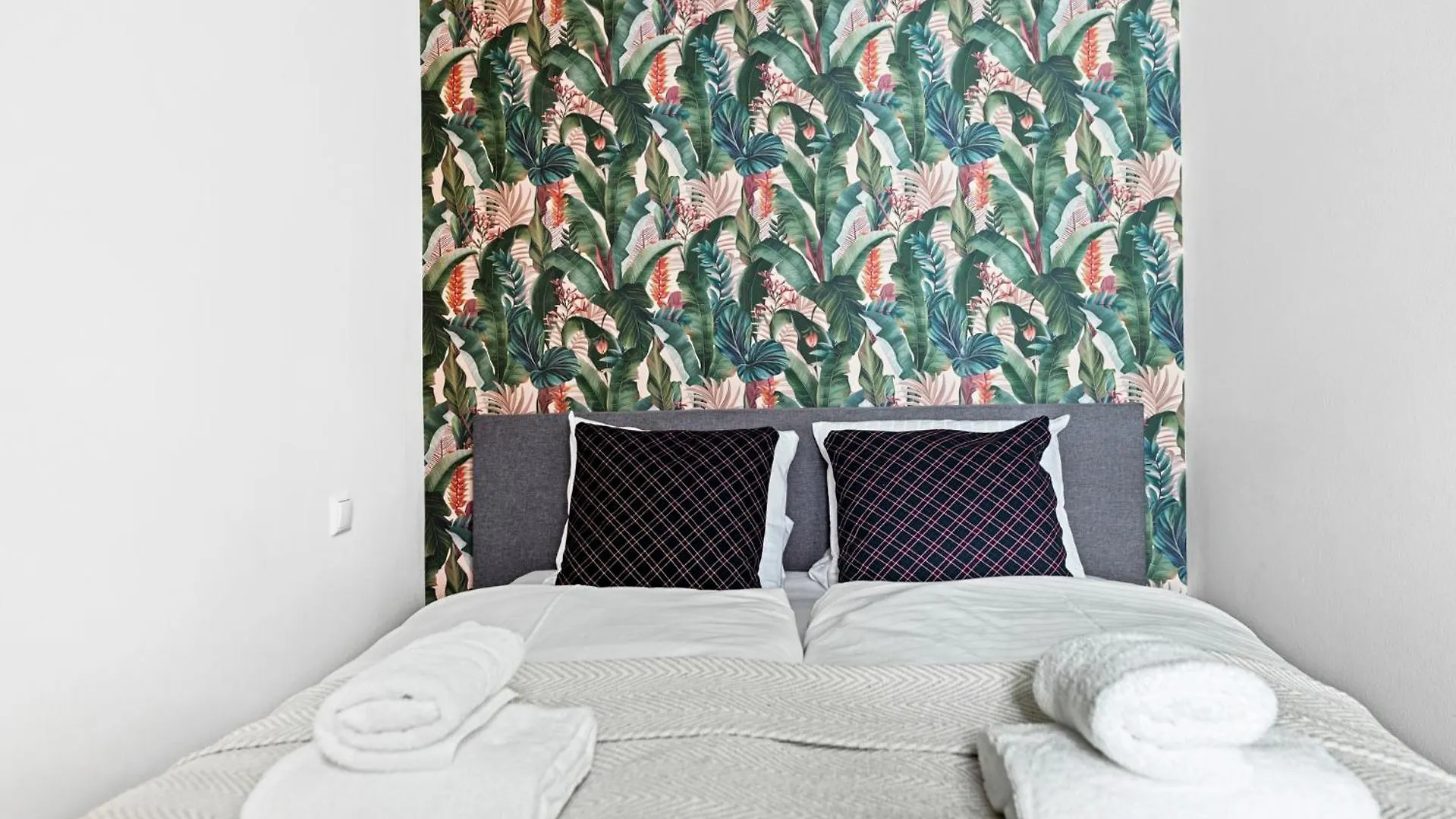 Cozy, Generous City Apartment - 10 Min To City-Centre - Contactless 24H Check-In Vienna